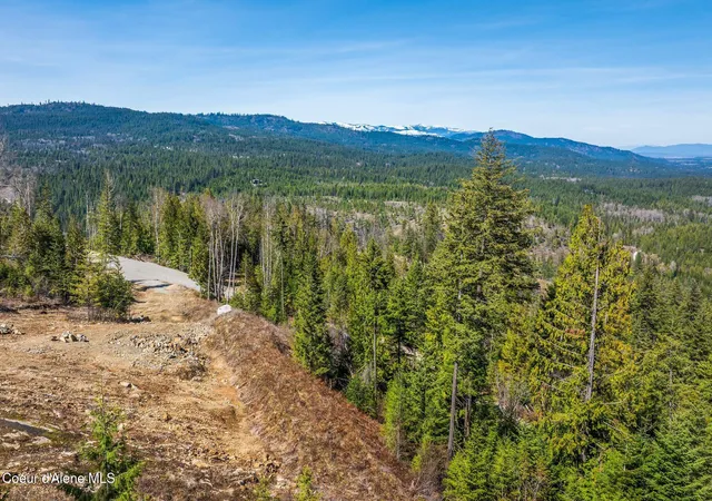 2nd image of 831 Outlook Rd, Cocolalla, ID 83813 | MLS# 26-4316