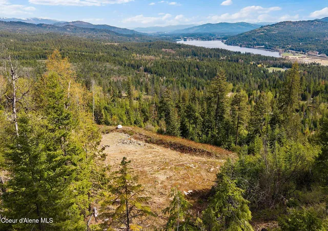 3rd image of 831 Outlook Rd, Cocolalla, ID 83813 | MLS# 26-4316