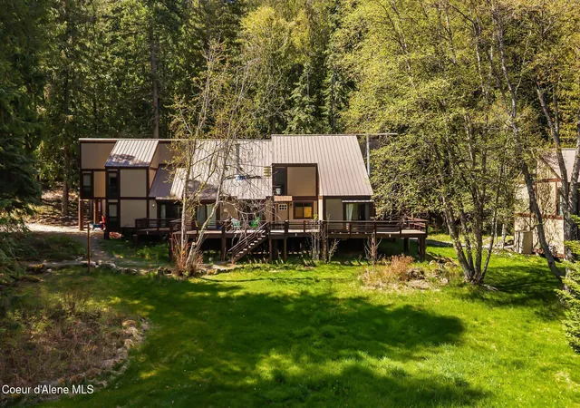Homes for sale in Sandpoint, ID | 140 Snowgoose Ln #UNIT 3, Sandpoint, ID 83864 | MLS# 26-4309
