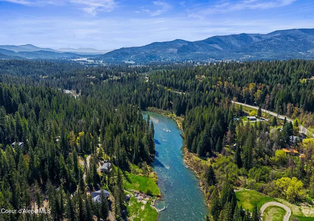 Photo 4 of Manufactured home for sale at 792 Dirks Rd, Priest River, ID 83856 | MLS# 26-4314 | Listing updated on 2026-05-06