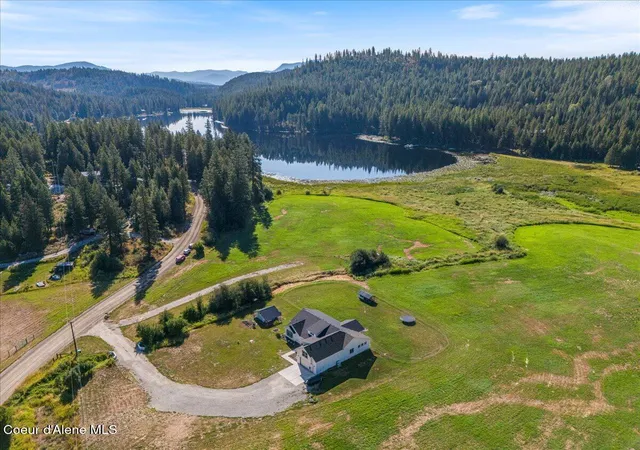 3rd image of 1974 Kelso Lake Rd, Athol, ID 83801 | MLS# 26-4321