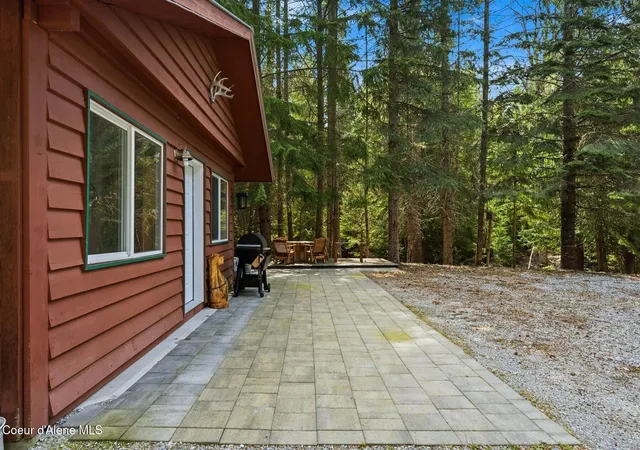 Homes for sale in Naples, ID | 354 Fall Creek Rd, Naples, ID 83847 | MLS# 26-4356