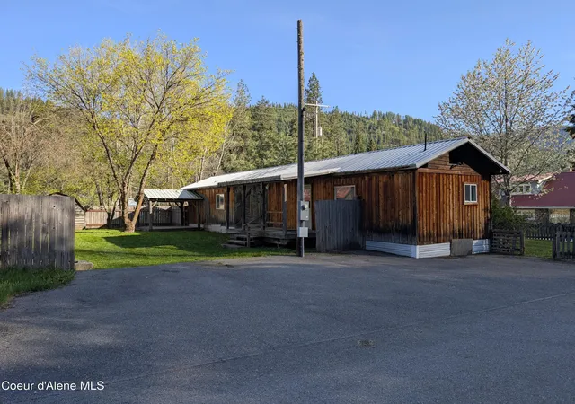 3rd image of 204 Mine Ave, Wallace, ID 83873 | MLS# 26-4424