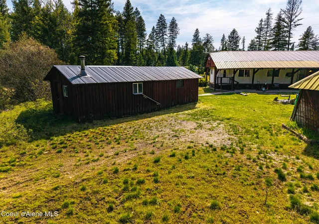 Photo 3 of Manufactured home for sale at 36701 Highway 41, Oldtown, ID 83822 | MLS# 26-4369 | Listing updated on 2026-07-29