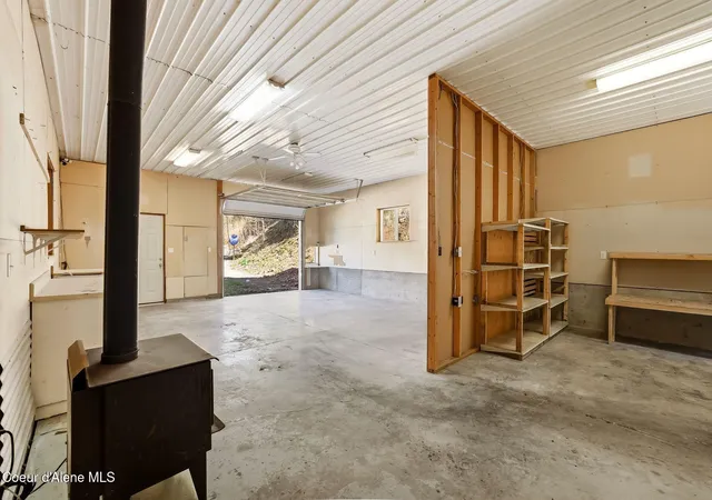 Homes for sale in Sandpoint, ID | 2895 Upper Pack River Rd, Sandpoint, ID 83864 | MLS# 26-4461