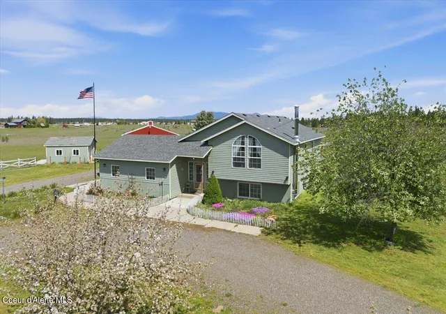 3rd image of 2037 E Yellow Pine Ave, Athol, ID 83801 | MLS# 26-4598