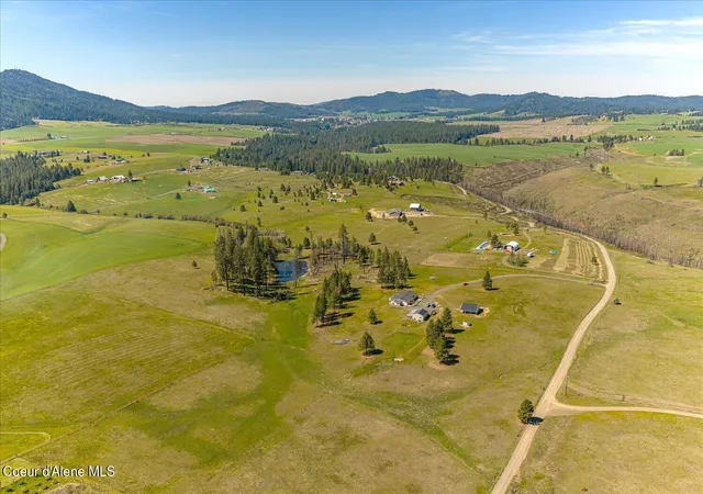 Homes for sale in Plummer, ID | 1061 Canyon Ridge Dr, Plummer, ID 83851 | MLS# 26-4470