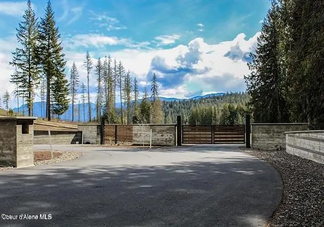 Photo 4 of Land for sale at Tract 4 N Camp Bay Rd, Sagle, ID 83860 | MLS# 26-4567 | Listing updated on 2026-05-07