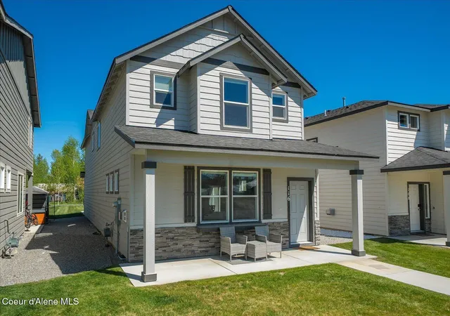 Homes for sale in Ponderay, ID | 116 W Dustarr Ln, Ponderay, ID 83852 | MLS# 26-4602