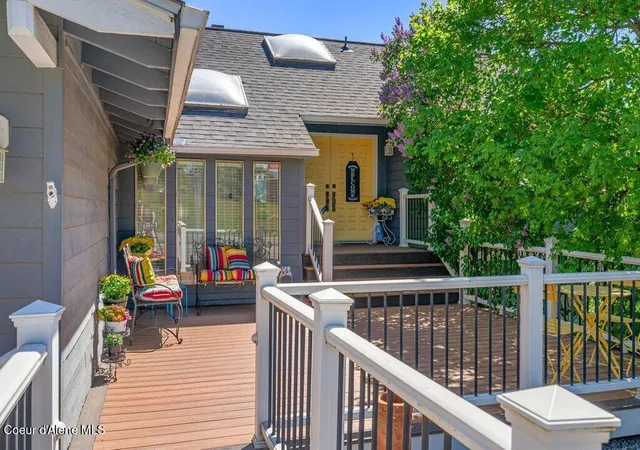 2nd image of 2912 E Fernan Hill Rd, Coeur D Alene, ID 83814 | MLS# 26-4572
