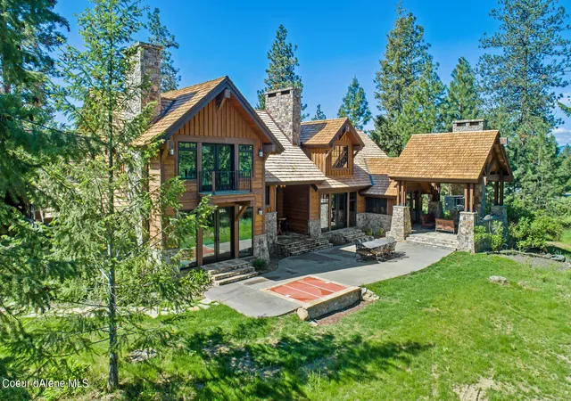 Homes for sale in Harrison, ID | 6126 S Gozzer Rd, Harrison, ID 83833 | MLS# 26-5324