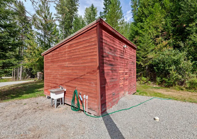 5th image of 9076 Cda River Rd, Kingston, ID 83839 | MLS# 26-4724