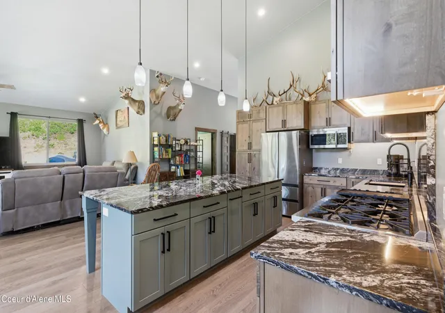 4th image of 416 Miner Dr, Blanchard, ID 83804 | MLS# 26-4900