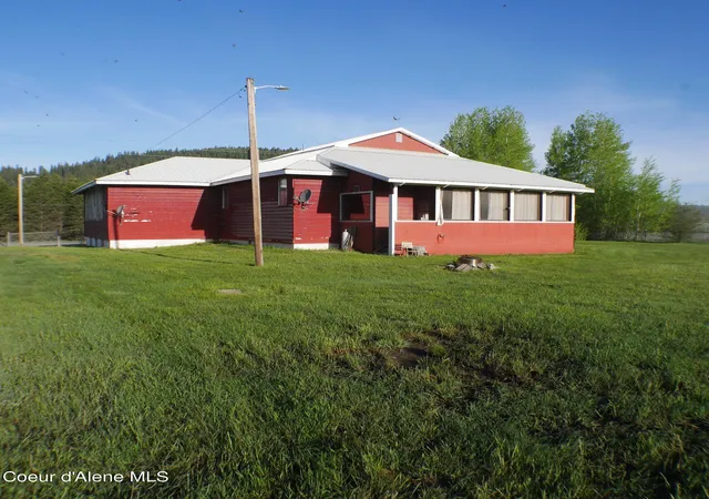 3rd image of 565 Poplar St, Clarkia, ID 83812 | MLS# 26-4699
