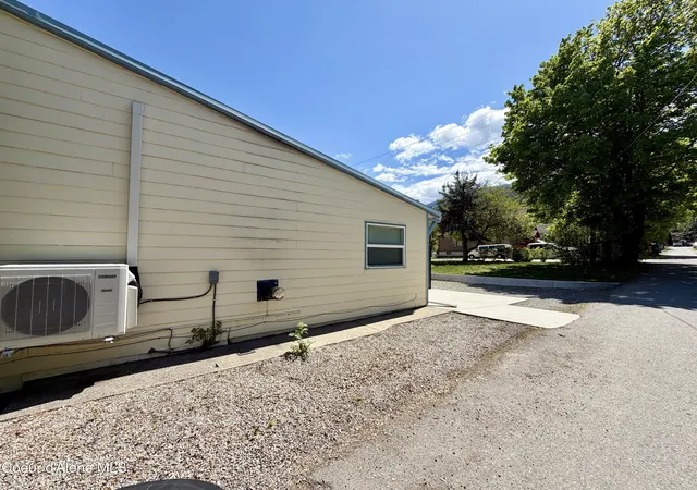4th image of 13 Emerson Ln, Kellogg, ID 83837 | MLS# 26-4704