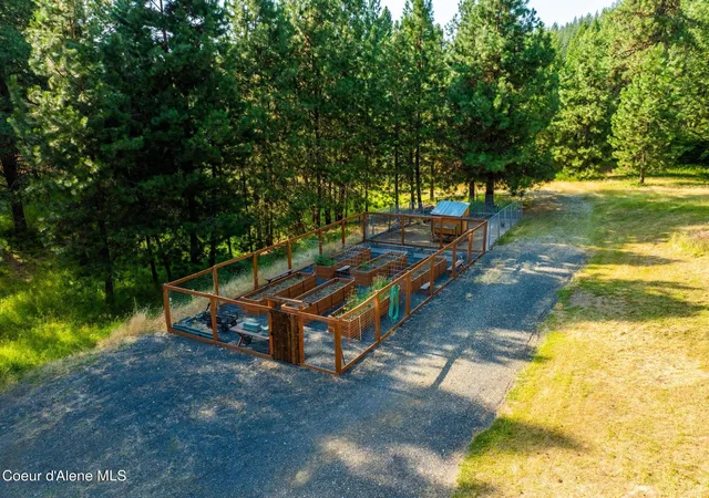 Homes for sale in Harrison, ID | 4459 E Ogara Rd, Harrison, ID 83833 | MLS# 26-4734