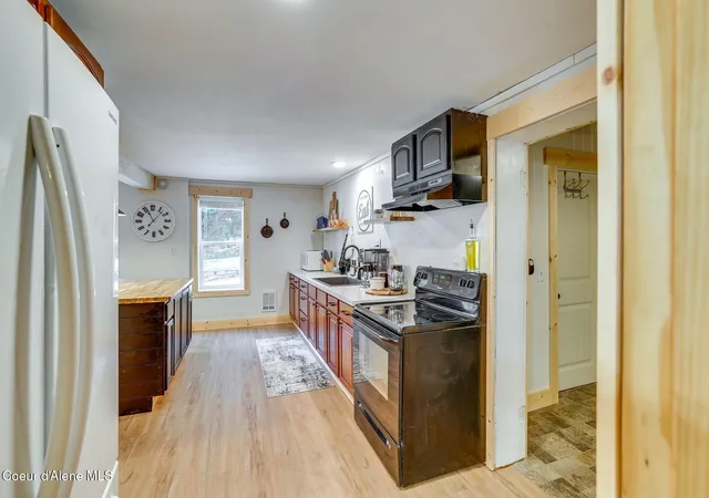 5th image of 22 Theriault Dr, Avery, ID 83802 | MLS# 26-4846