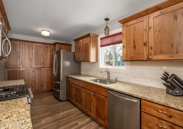 Homes for sale in Hayden, ID | 10378 N Bateman St, Hayden, ID 83835 | MLS# 26-4806
