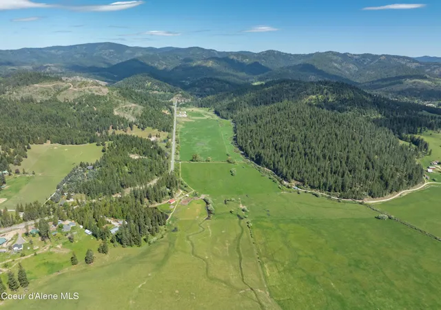 Photo 3 of Single family home for sale at 12948 S Highway 3, Cataldo, ID 83810 | MLS# 26-4966 | Listing updated on 2026-09-17