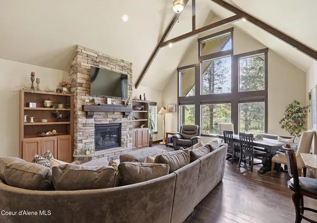 Photo 3 of Single family home for sale at 10374 W Casa Ranchero Dr, Coeur D'alene, ID 83814 | MLS# 26-4901 | Listing updated on 2026-10-07