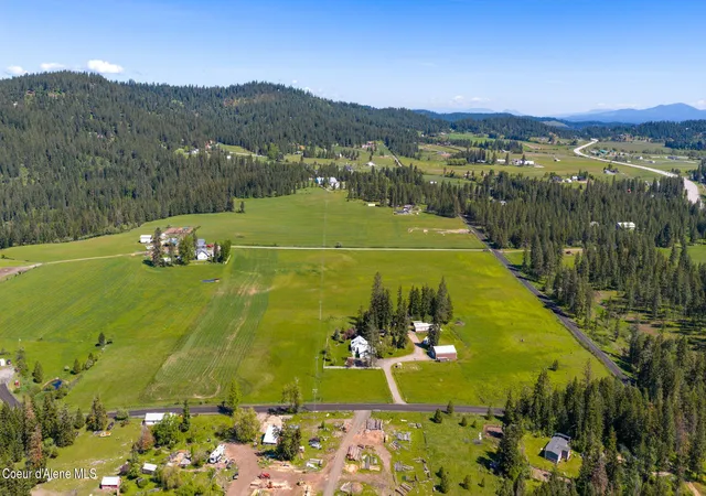 4th image of 8541 W Carnie Rd, Coeur D'alene, ID 83814 | MLS# 26-4864