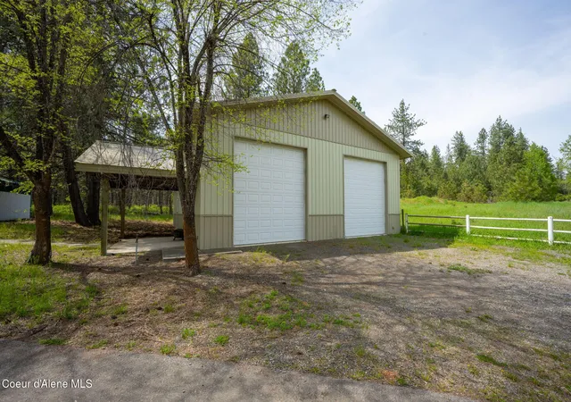 Photo 3 of Single family home for sale at 2087 E Glacier Rd, Hayden, ID 83835 | MLS# 26-5048 | Listing updated on 2026-07-21