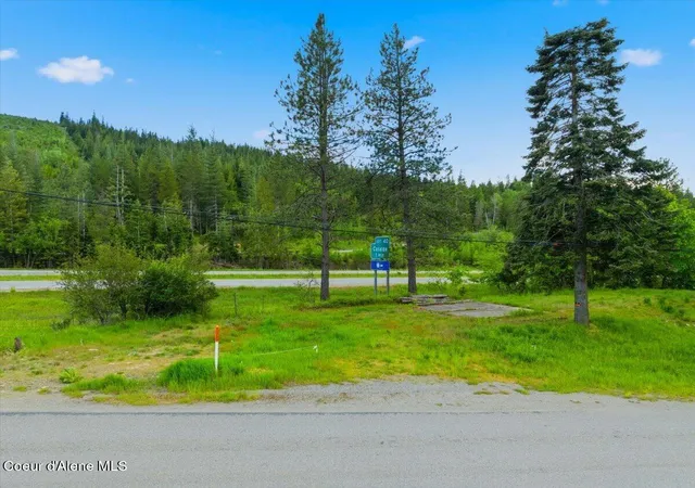 4th image of 41476 Riverview Dr, Kingston, ID 83839 | MLS# 26-4989