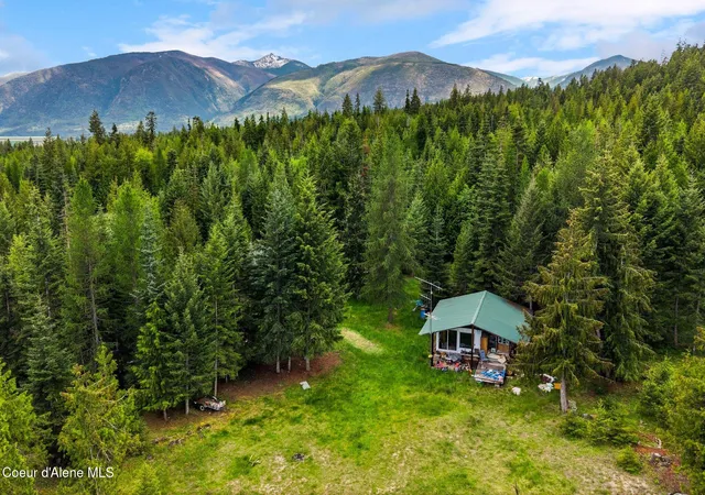 Homes for sale in Bonners Ferry, ID | 10435 Hwy 1, Bonners Ferry, ID 83805 | MLS# 26-5309