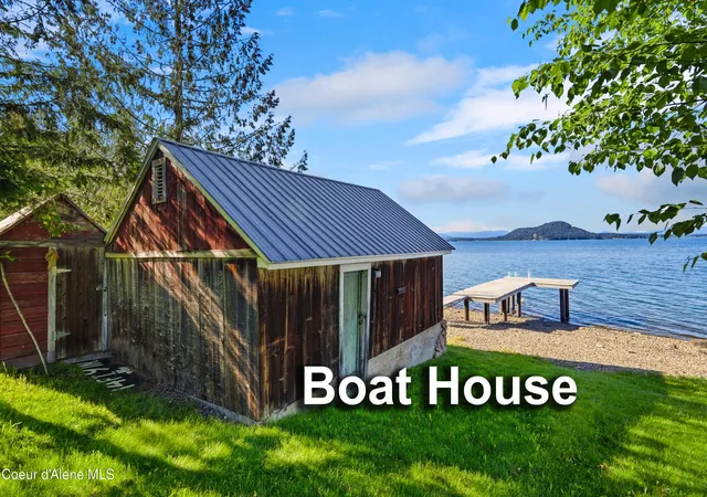 3rd image of 5495 Bottle Bay Rd, Sagle, ID 83860 | MLS# 26-5084