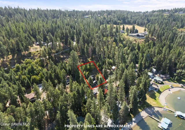 3rd image of 1044 W Kidd Island Rd, Coeur D'alene, ID 83814 | MLS# 26-5104