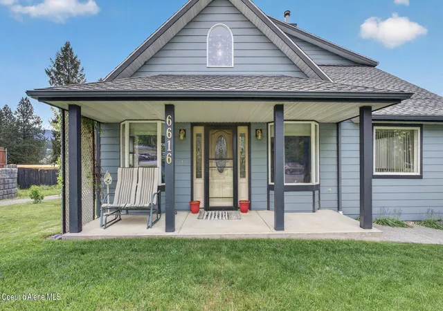 Homes for sale in Bonners Ferry, ID | 6616 Comanche St, Bonners Ferry, ID 83805 | MLS# 26-5051