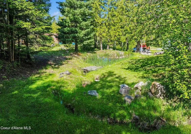 Photo 3 of Single family home for sale at 910 Otts Rd, Sagle, ID 83860 | MLS# 26-5085 | Listing updated on 2026-06-23