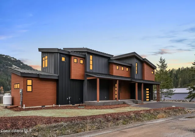 3rd image of 1770 Garfield Bay Rd, Sagle, ID 83860 | MLS# 26-5298