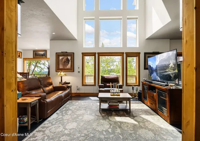 Photo 3 of Single family home for sale at 7766 N Westview Dr, Coeur D Alene, ID 83815 | MLS# 26-5125 | Listing updated on 2026-05-20