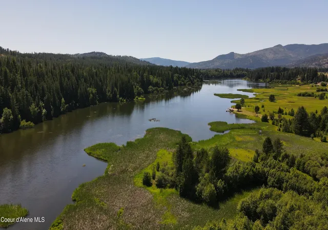 5th image of 3216 Dufort Rd, Sagle, ID 83860 | MLS# 26-5287