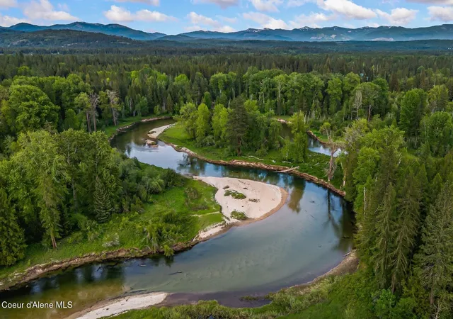 1st image of 386 Hummingbird Dr, Sandpoint, ID 83864 | MLS# 26-5305