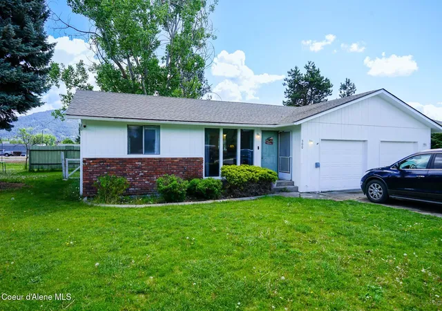 3rd image of 500 W Twilight Ct, Coeur D'alene, ID 83815 | MLS# 26-5342
