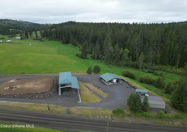Homes for sale in Plummer, ID | 121 Johnston Rd, Plummer, ID 83851 | MLS# 26-5367