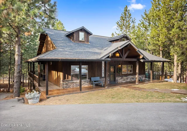 Photo 3 of Single family home for sale at 477 S Prestige Ct, Post Falls, ID 83854 | MLS# 26-5362 | Listing updated on 2026-09-24