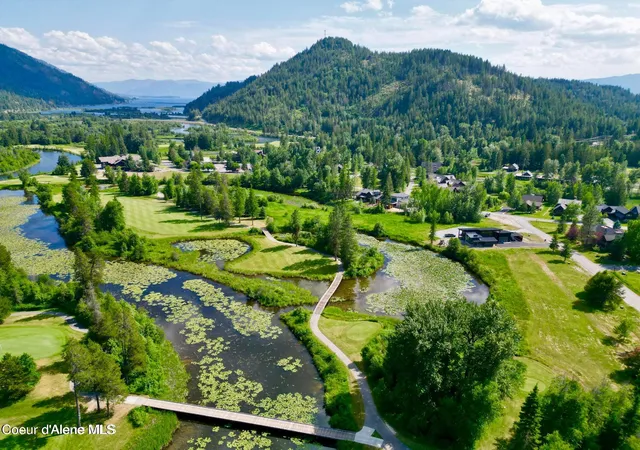 Homes for sale in Sandpoint, ID | 86 Marie Victoria Ct, Sandpoint, ID 83864 | MLS# 26-5387
