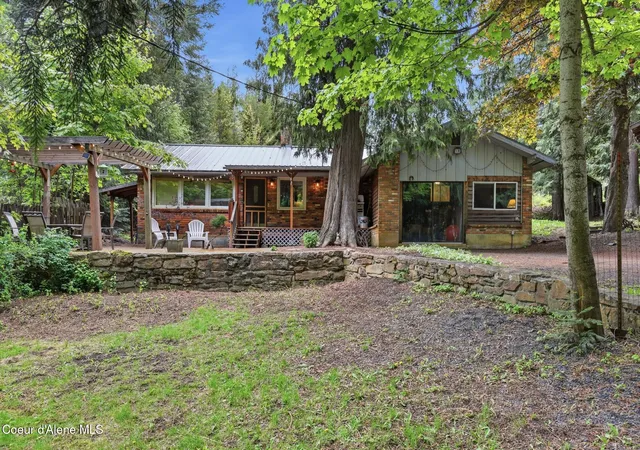 Homes for sale in Rathdrum, ID | 8993 W Twin Lakes Rd, Rathdrum, ID 83858 | MLS# 26-5403