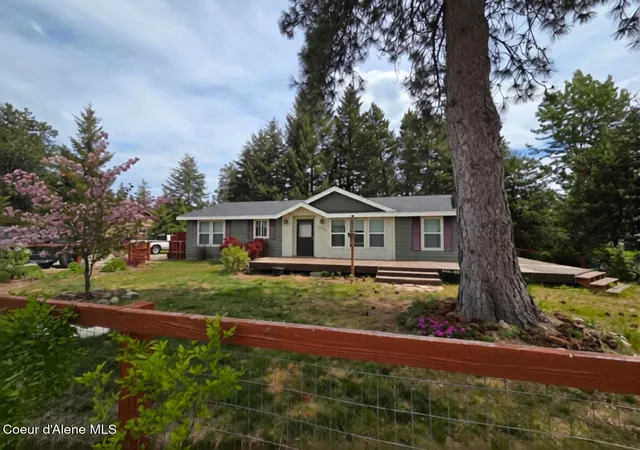 Homes for sale in Spirit Lake, ID | 32734 N 10th Ave, Spirit Lake, ID 83869 | MLS# 26-5441