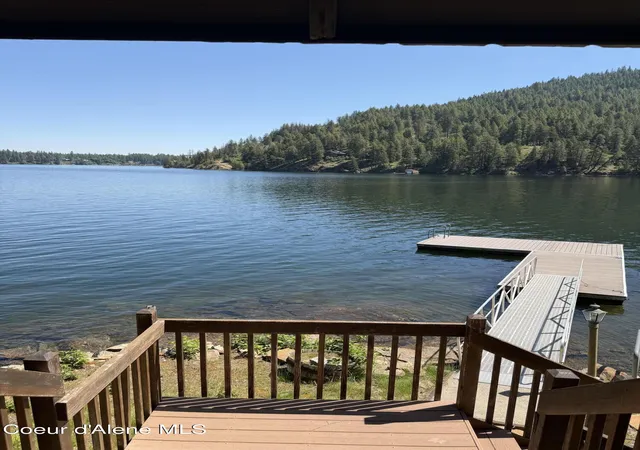 Homes for sale in Spirit Lake, ID | 14226 W Spirit Lake Shr, Spirit Lake, ID 83869 | MLS# 26-5486