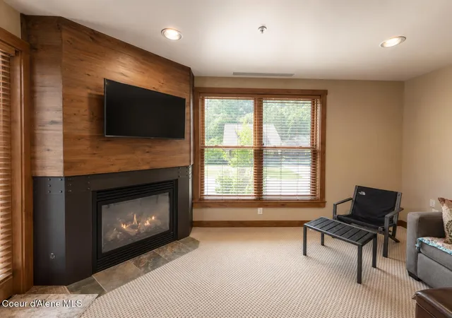 5th image of 834 Mckinley Ave W #APT 205, Kellogg, ID 83837 | MLS# 26-5457