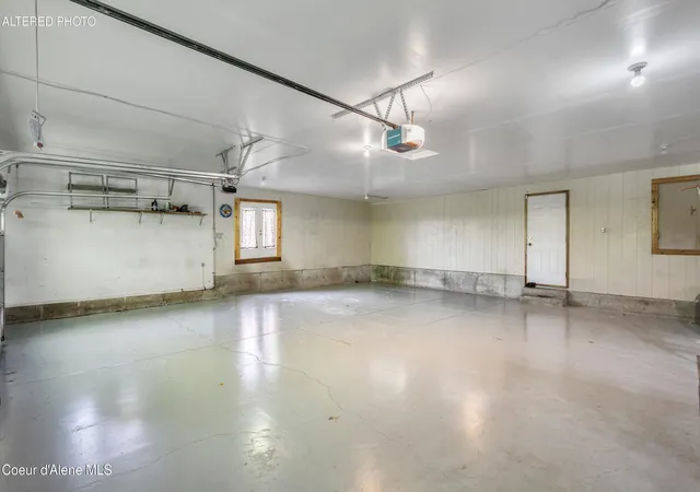 Photo 3 of Single family home for sale at 5792 N Parkwood Cir, Coeur D Alene, ID 83815 | MLS# 26-5872 | Listing updated on 2026-07-23