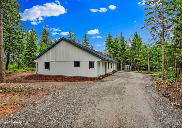 Homes for sale in Spirit Lake, ID | 32988 N 10Th Ave, Spirit Lake, ID 83869 | MLS# 26-6796