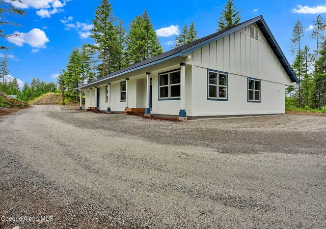 Homes for sale in Spirit Lake, ID | 32988 N 10Th Ave, Spirit Lake, ID 83869 | MLS# 26-6796