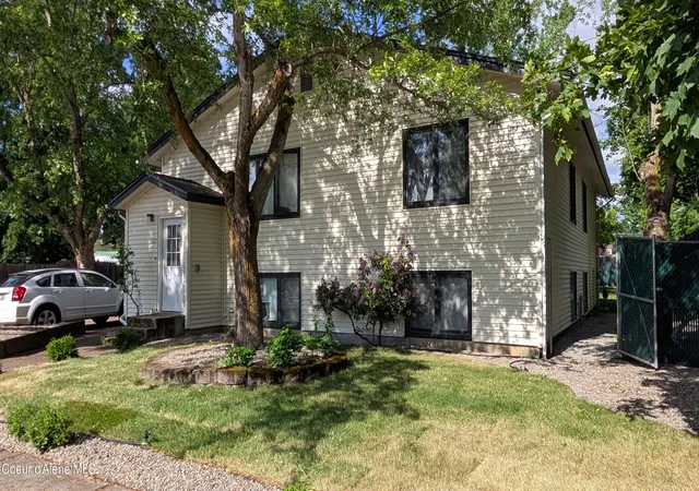 2nd image of 1221 N 11th St, Coeur D Alene, ID 83814 | MLS# 26-5481