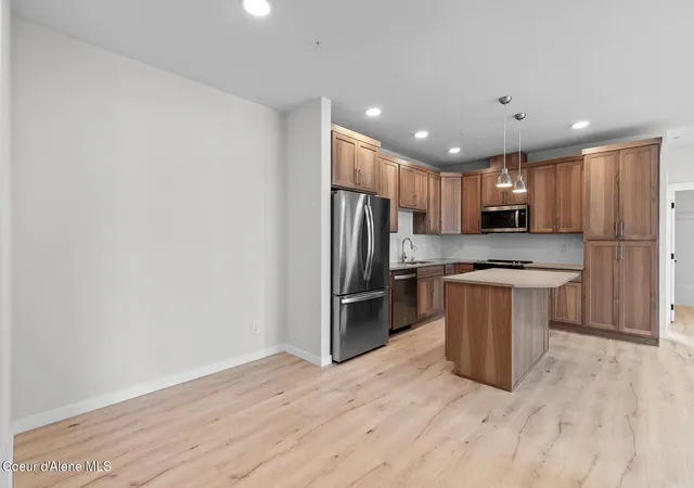Homes for sale in Coeur D Alene, ID | 6480 N Atlas Rd #APT 208, Coeur D Alene, ID 83815 | MLS# 26-5671