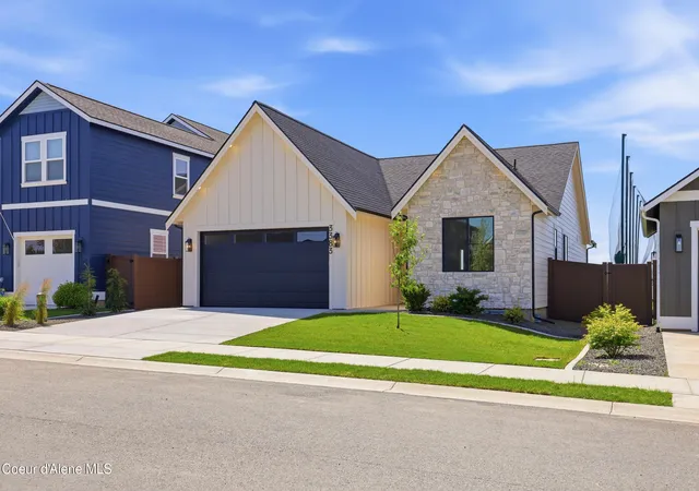 Homes for sale in Post Falls, ID | 3383 N Blaze Loop, Post Falls, ID 83854 | MLS# 26-6249